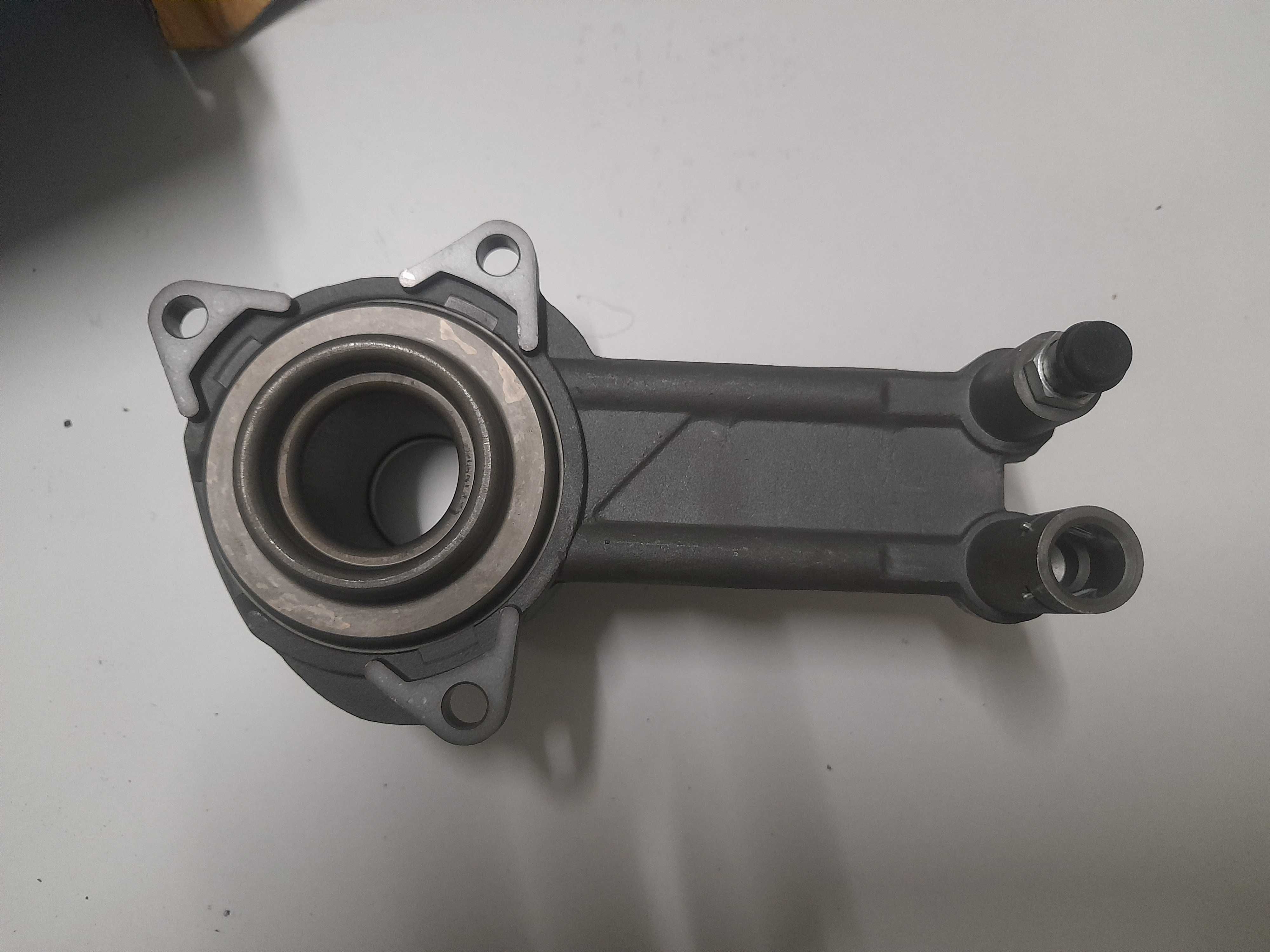 Rolamento de embraiagem novo para ford fiesta 1.8d