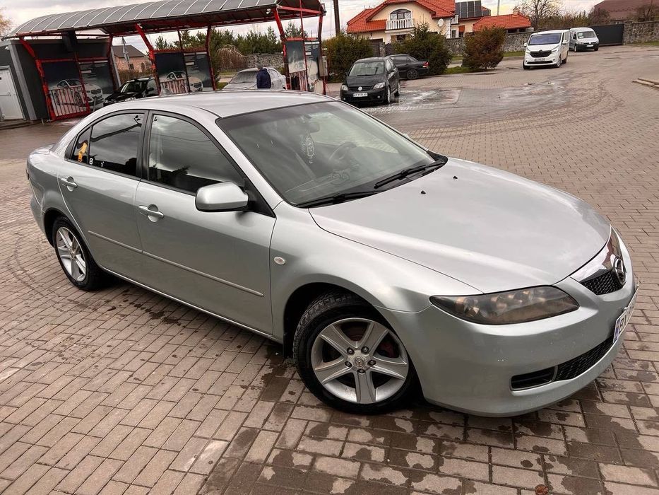Mazda 6  2006 року