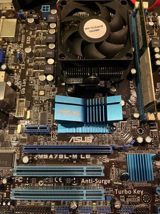AMD Athlon II X2 270, БП VINGA400, ASUS m5a78l-m le, SamsungDD3 4 1600