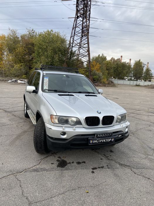 Продам BMW X5 E53
