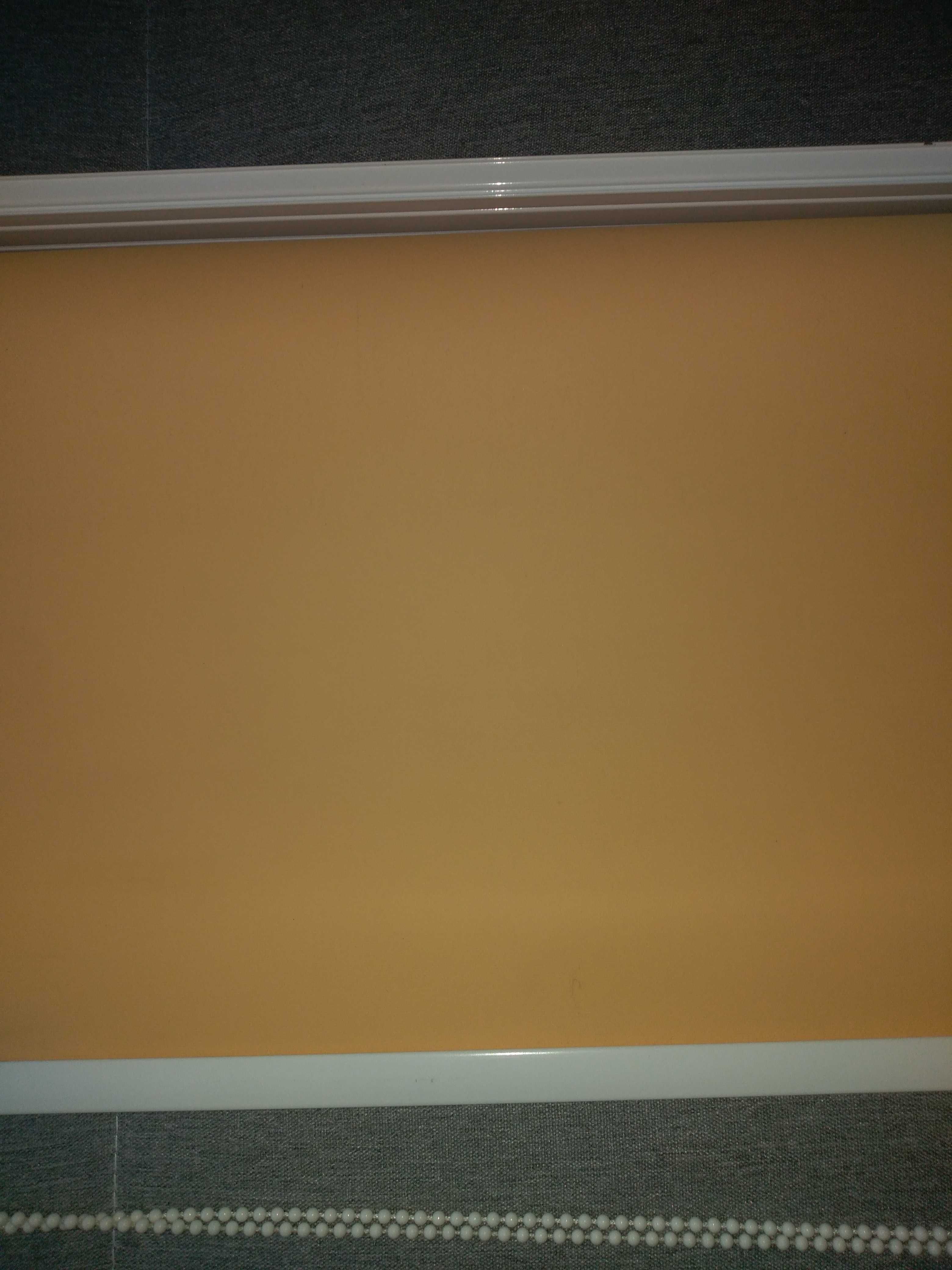 Roleta kolor łososiowy - pomarańczowy dł 149 szer 184 cm