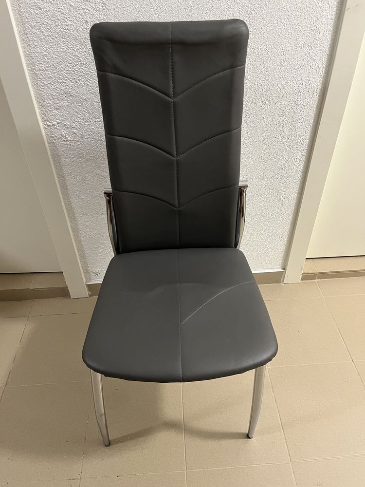 6 Cadeiras de sala