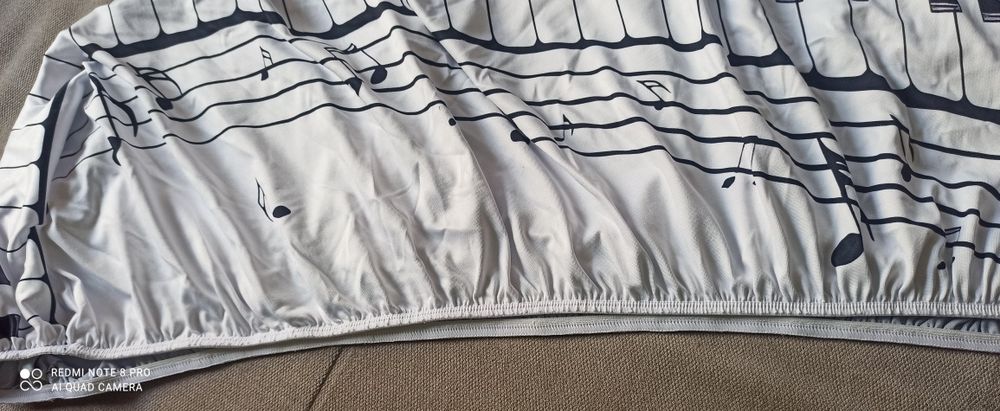 Pokrowiec na pianino Nowy