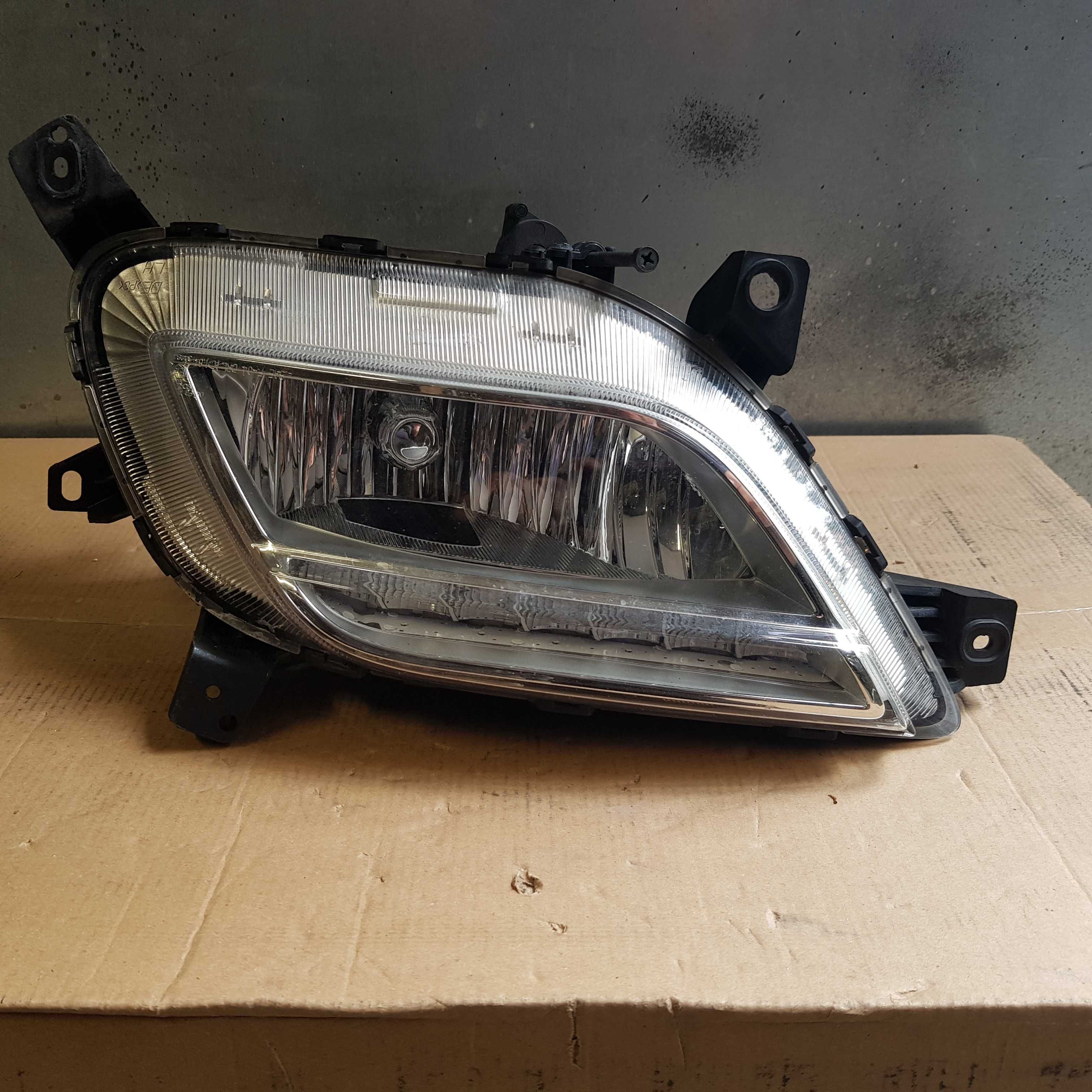 lampa led DRL halogen Kia Niro