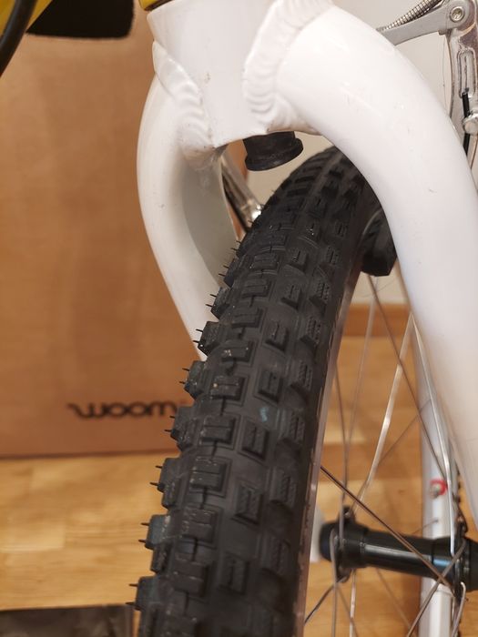 Rower WOOM 4 20" kolor Atomic Neon LIMITOWANA EDYCJA