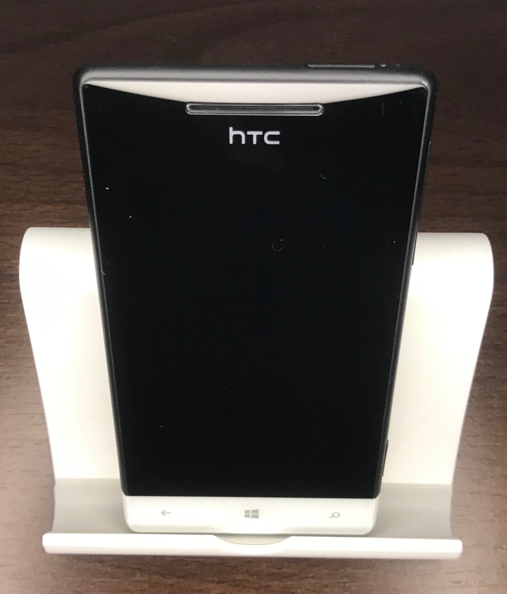Смартфон HTC windows phone 8s a620e