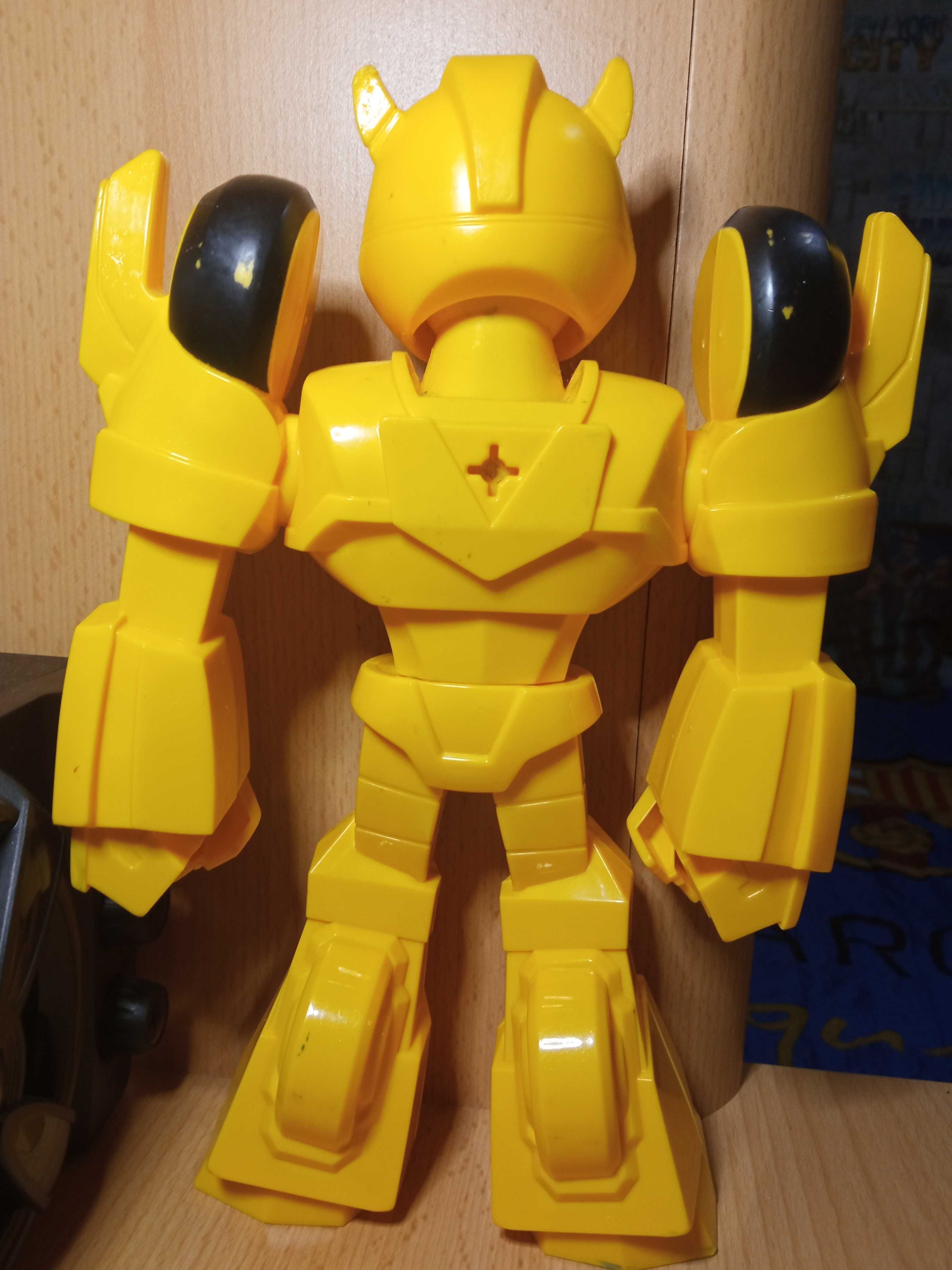 Фигурка Hasbro Transformers Bumblebee 2018 (26см)