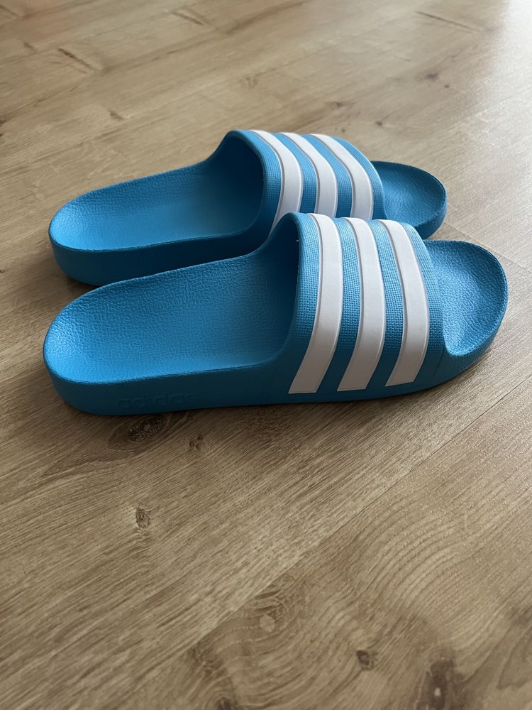 Klapki adidas rozm. 36 - NOWE