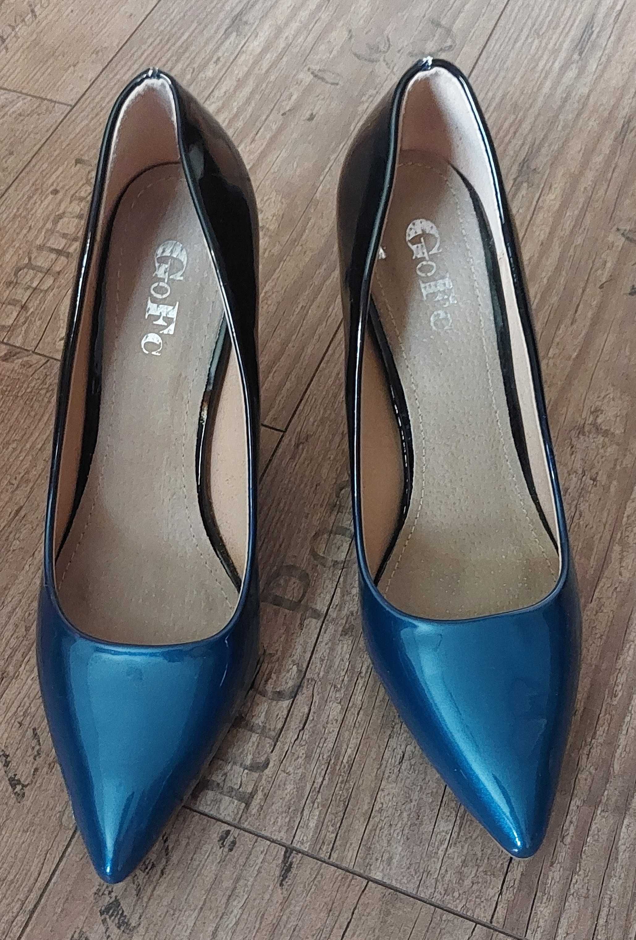buty czółenka damskie cieniowane