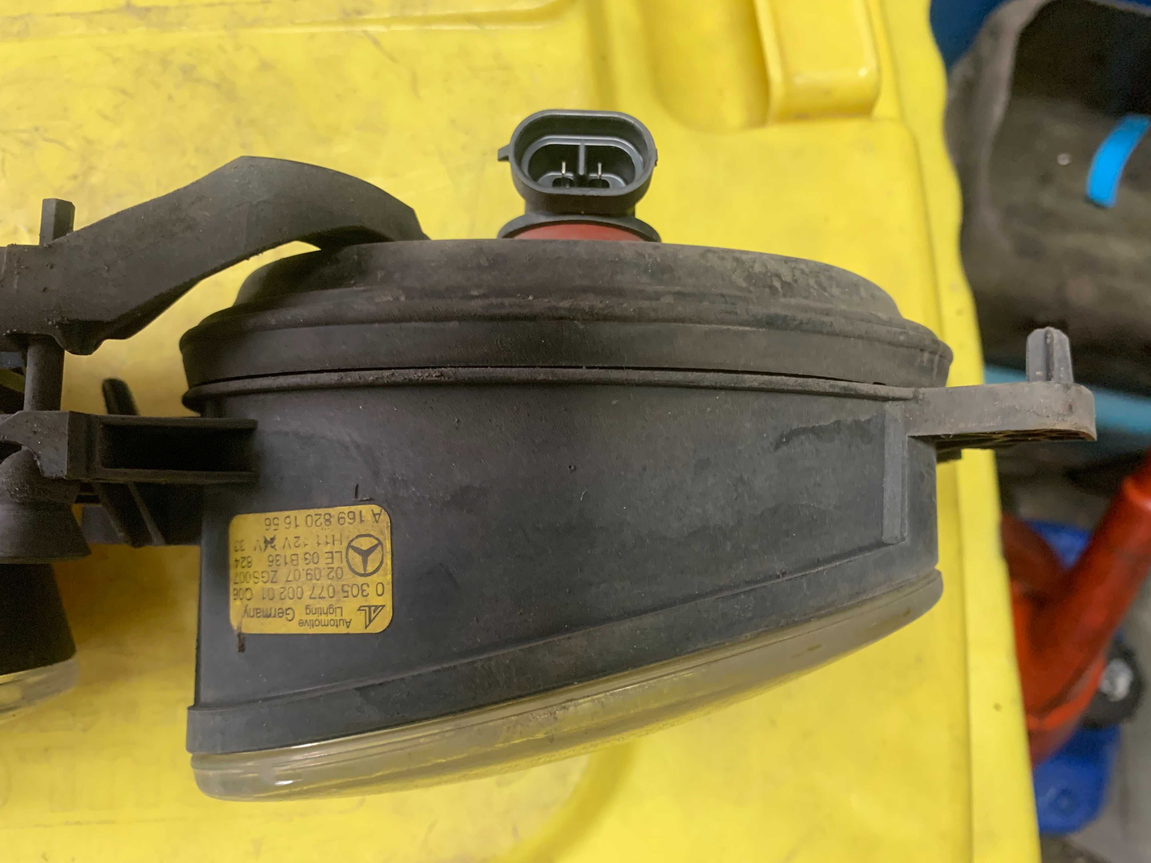 Mercedes E klasa W211 LIFT Halogen lampa soczewka w zderzaku