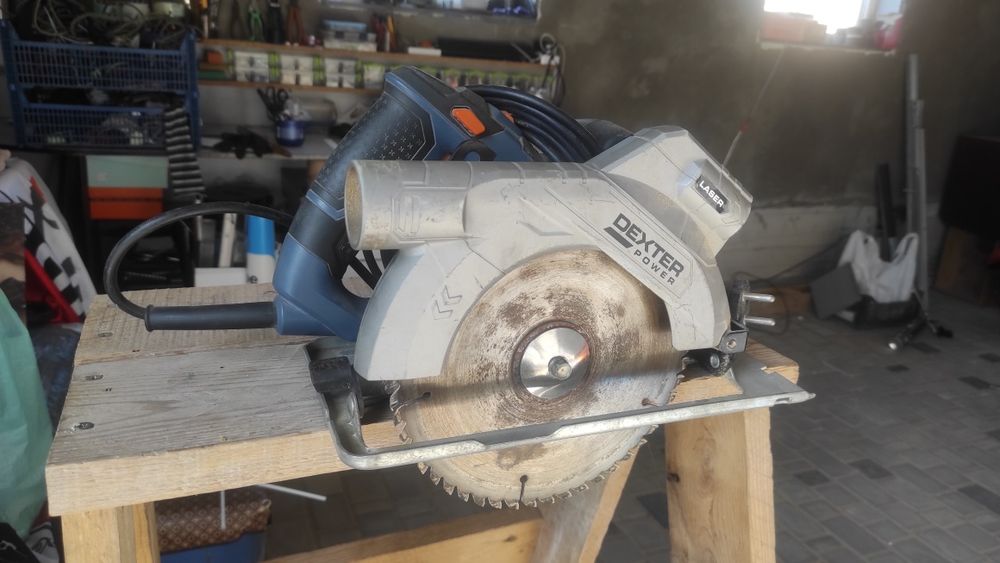 Дискова циркулярна пила Dexter nc1300