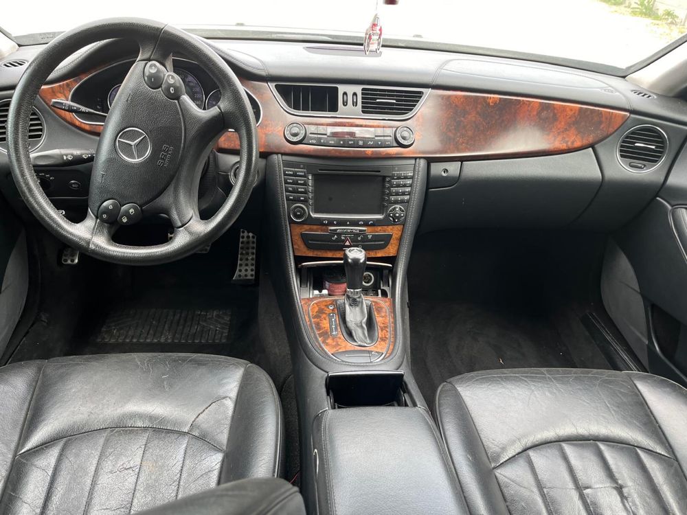 Mercedes Cls 320 Cdi.  2006 rok