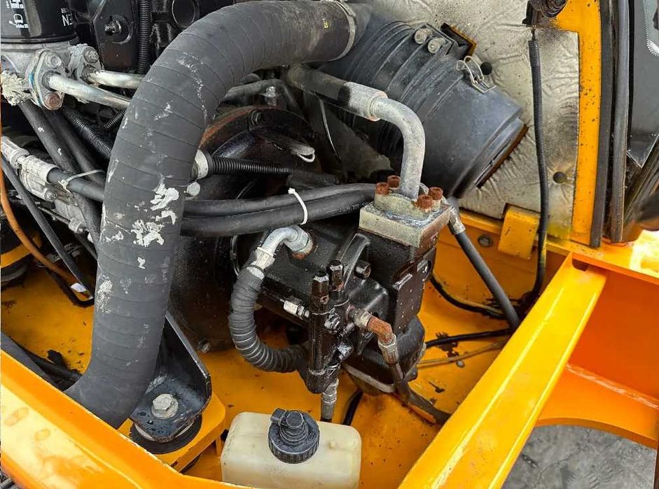 JCB - 8061 CTS - Mini Excavator - 2012