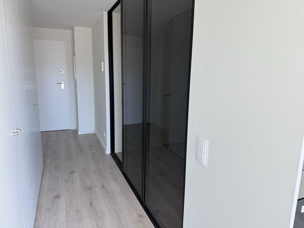 vendo T0 na senhora da hora novo no 4' andar , poente, gara e arrumos