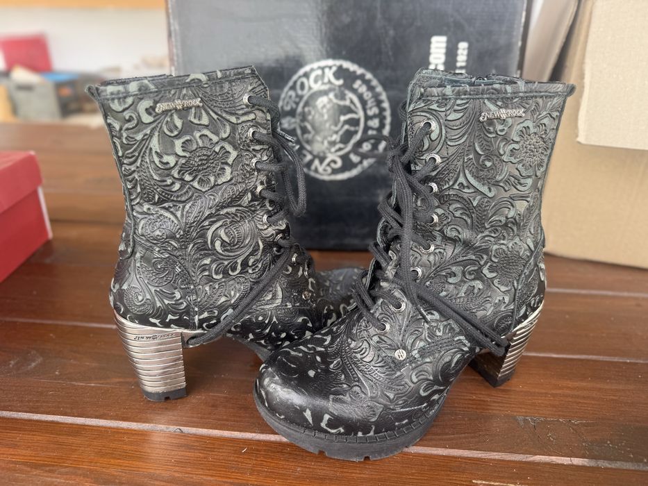 Botas senhora 37