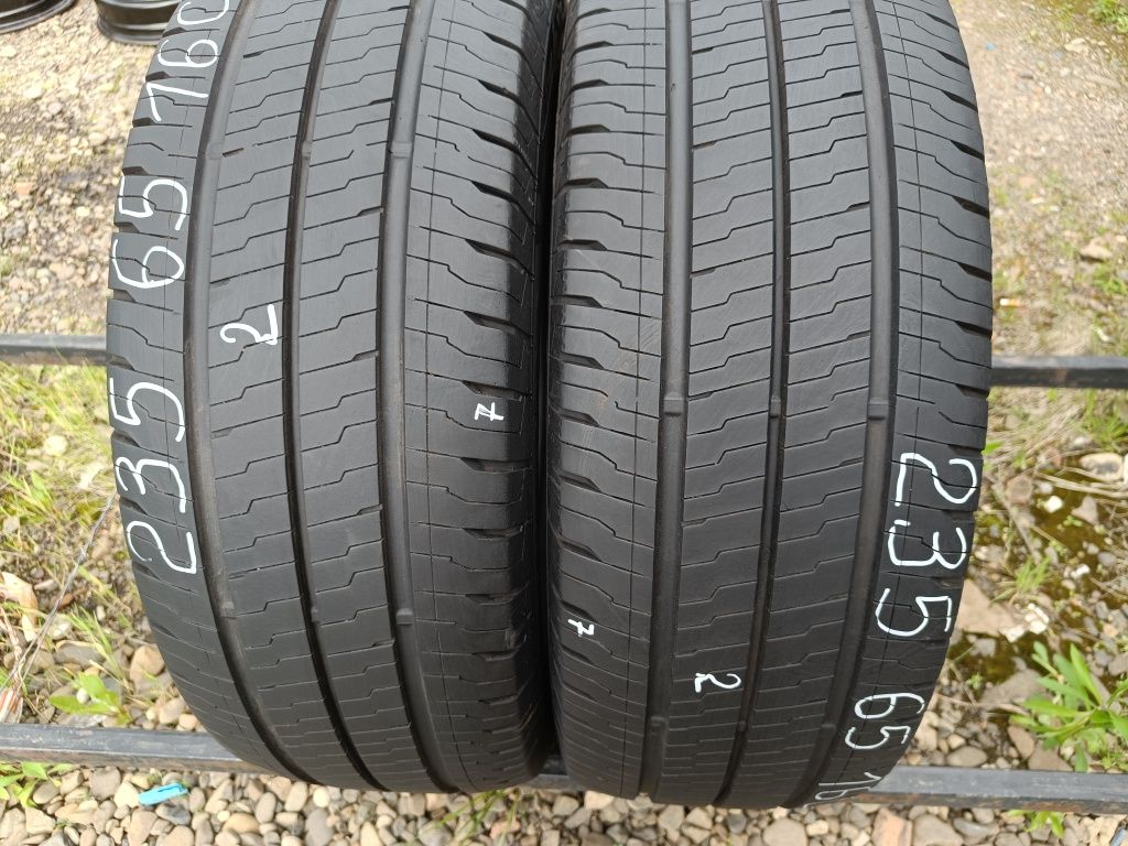 Шини 235/65R16C Continental 4шт