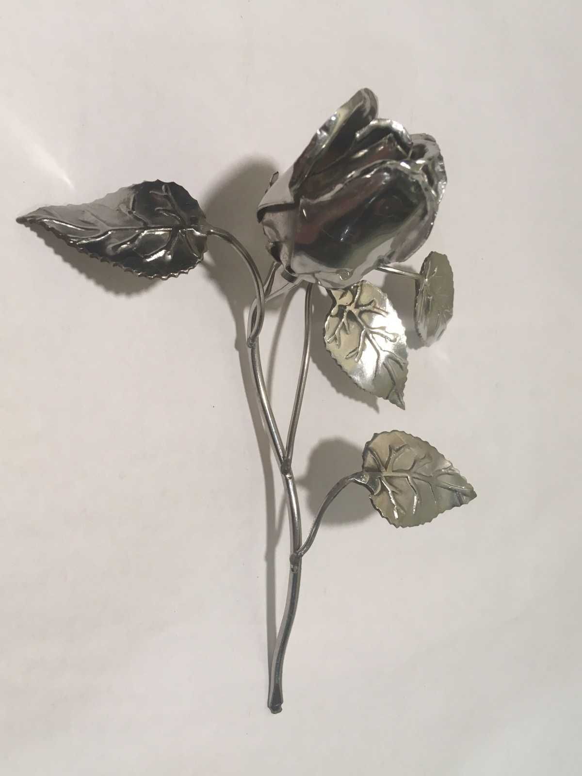 Троянда з металу (нержавіюча сталь)