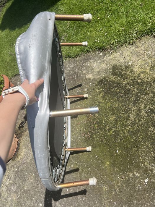 Trampolina zewnętrzna wewnętrzna