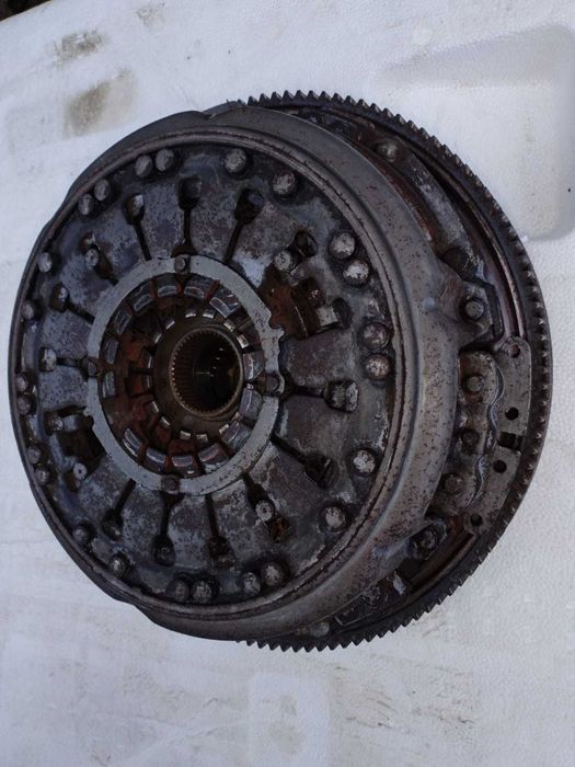 Оригінальний комплект з маховиком DSG7 DQ-200