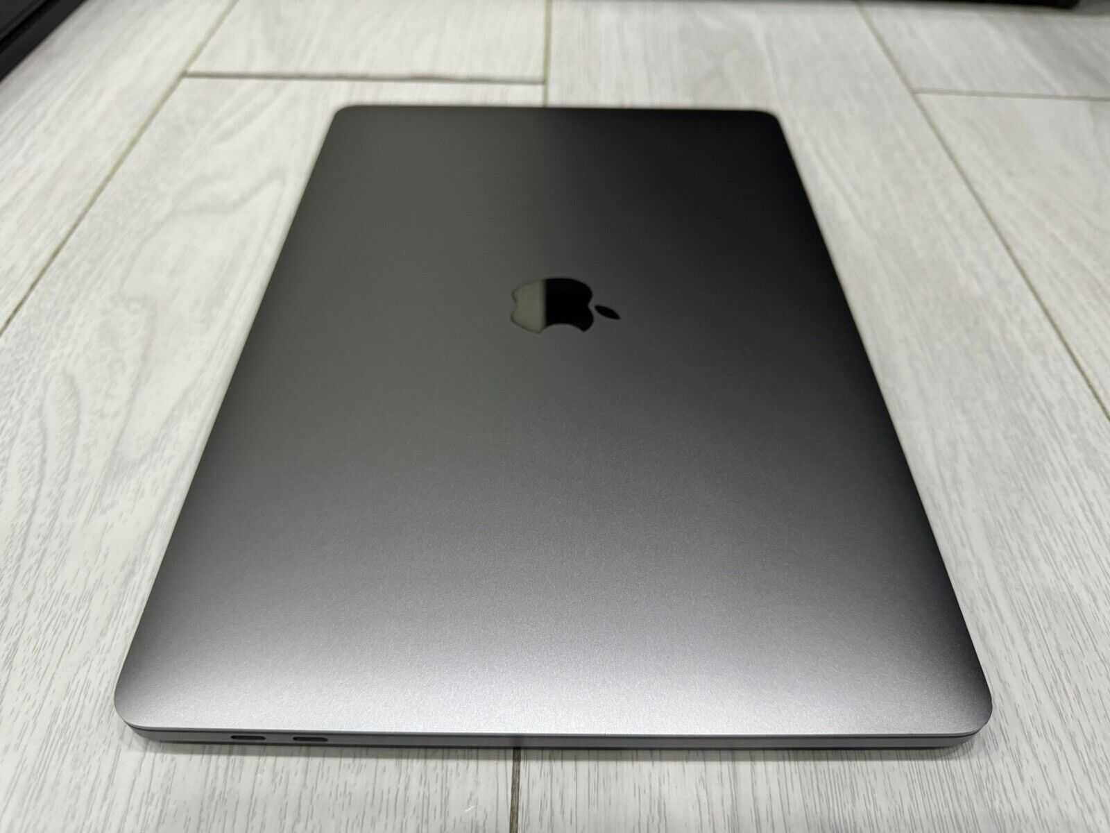 MacBook Pro 13 2020 M1 16GB RAM 256GB SSD 93 ц. Гарантія