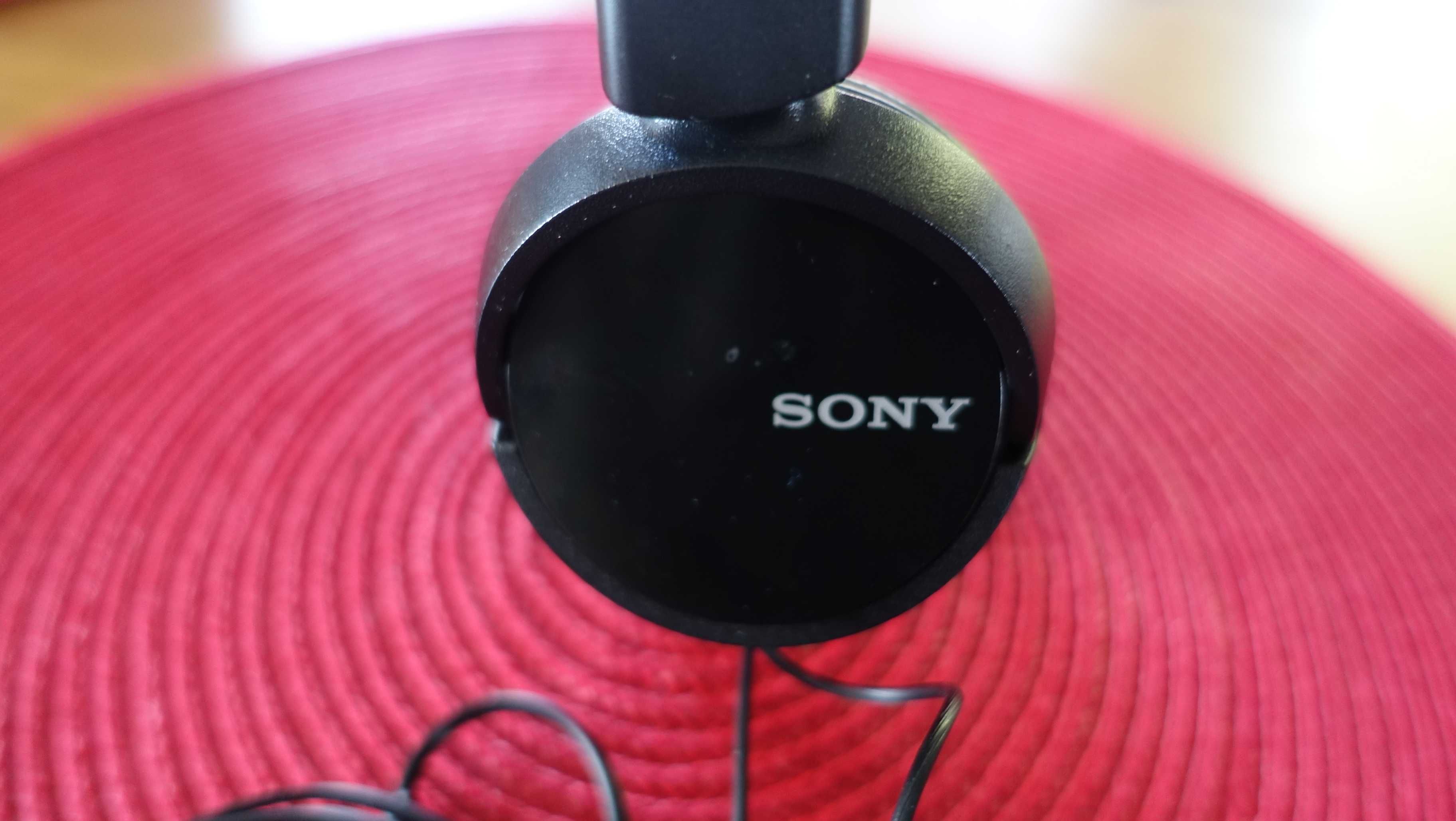 Słuchawki przewodowe Sony MDR-ZX 110, bardzo mało używane.