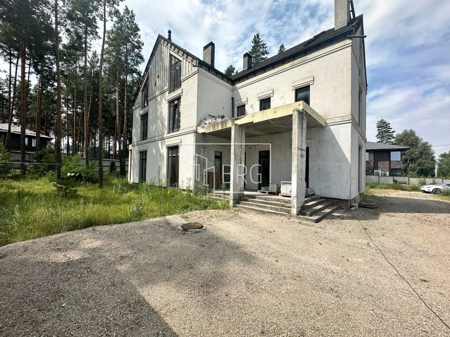 Продажа дома в сосновом лесу 40 соток земли  Ходосеевка без%