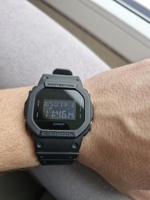 Zegarek męski CASIO G-SHOCK DW-5600BB