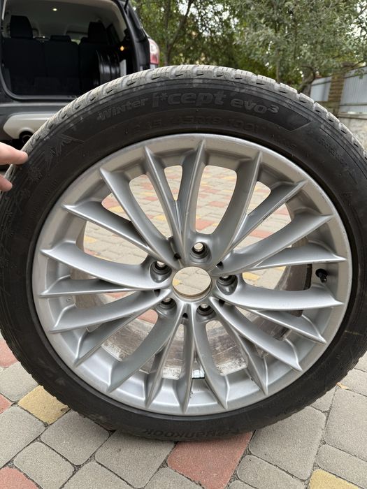 Диск з шиною BMW Series 5 6 7 8 R18 5x112 J8 ET30 632 стиль