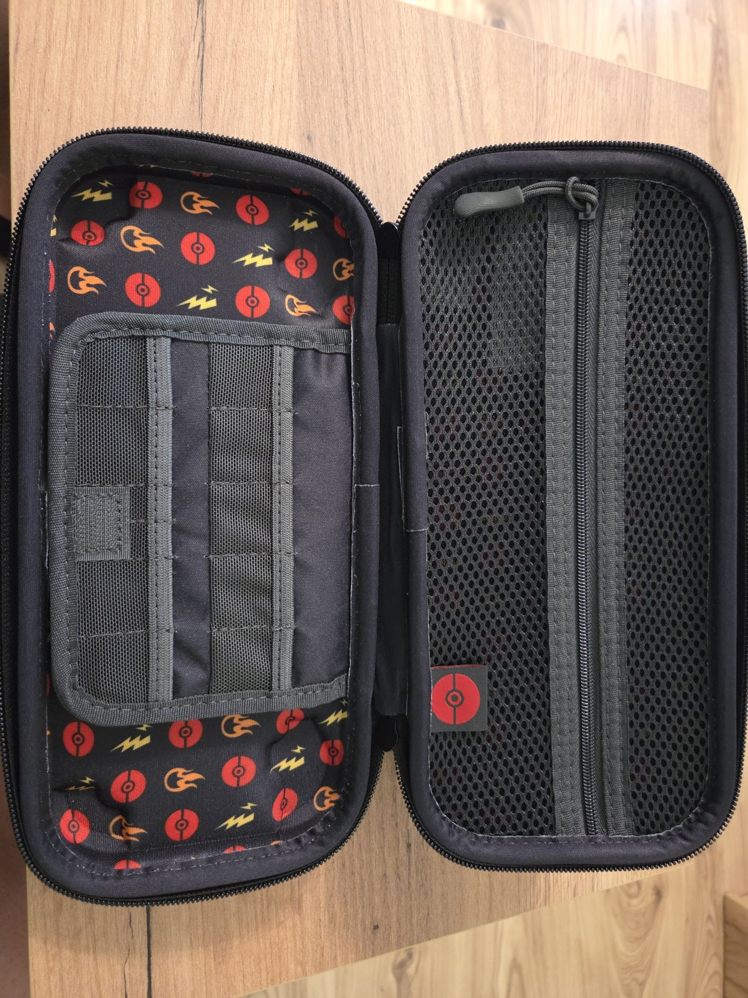 Nintendo Switch Oled + etui + szkło