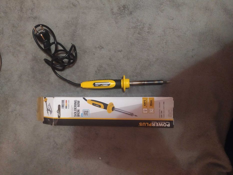 Строітельний фєн  паяльник і шуруповерт Бельгія