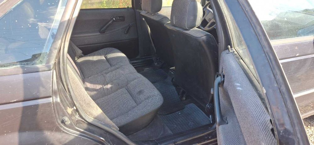 Volkswagen  Passat B3