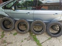 Opony  Pirelli 17/215/65 lato