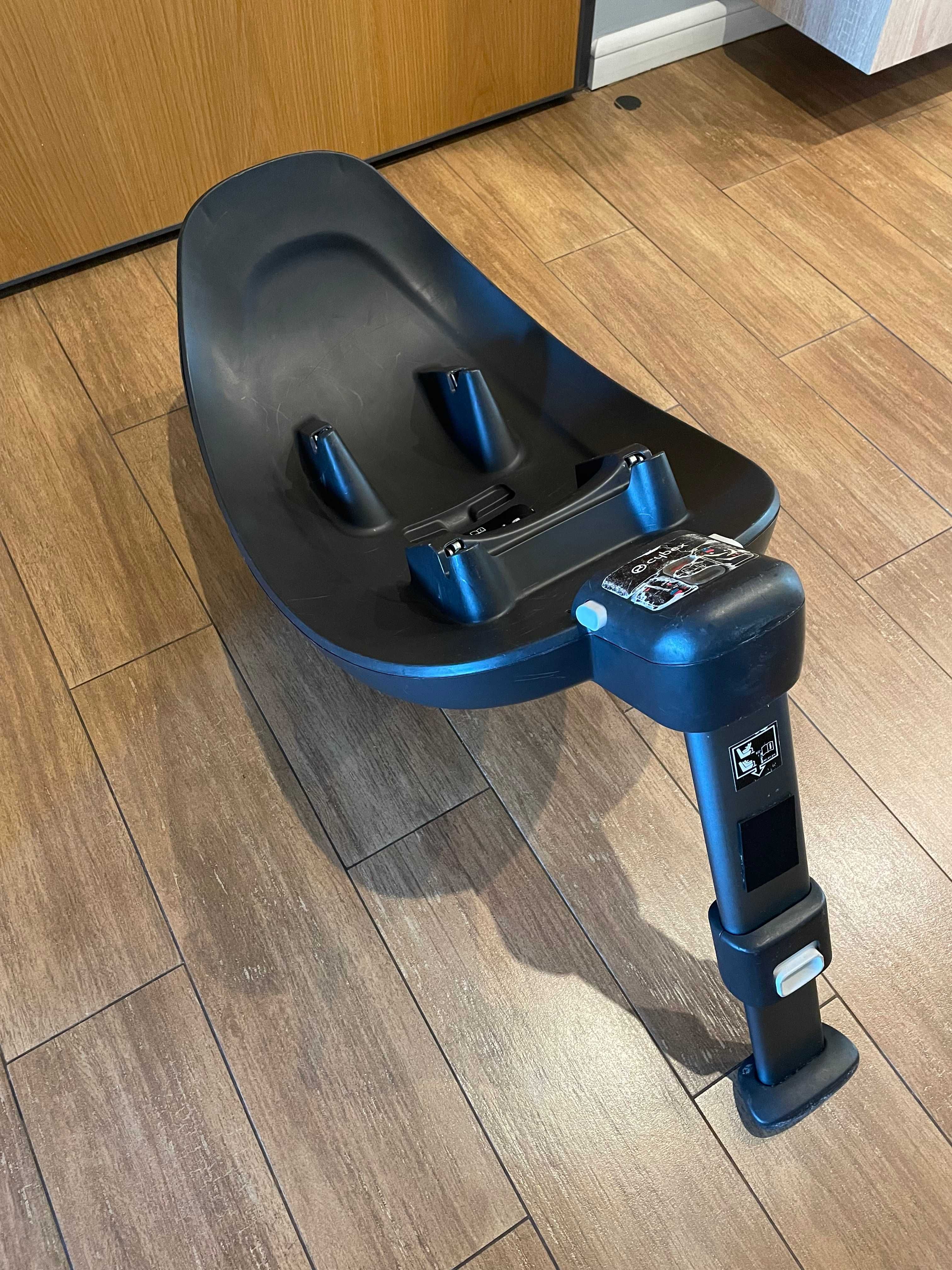 Cybex Sirona m2 i-size fotelik z bazą 0-18 kg