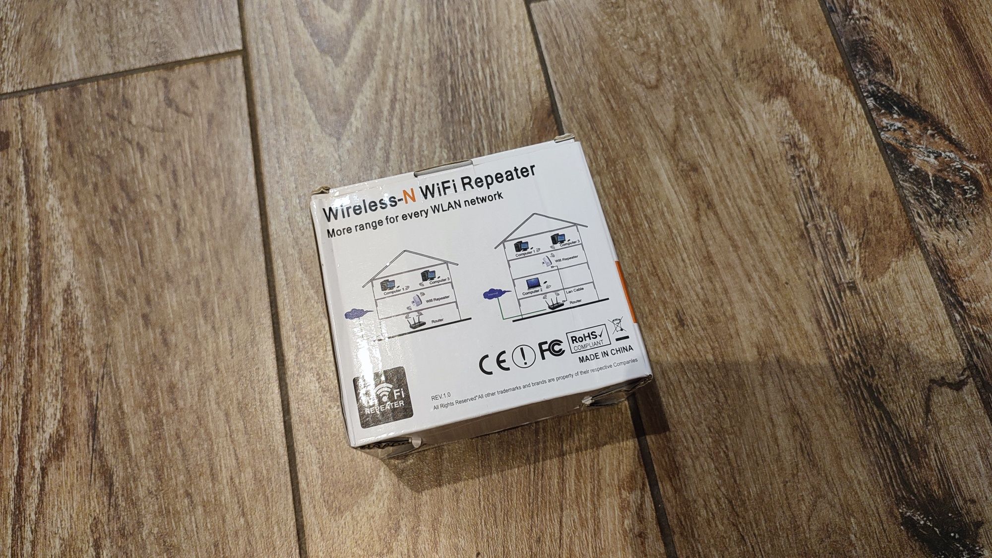 Wzmacniacz WiFi repeater 300Mbps