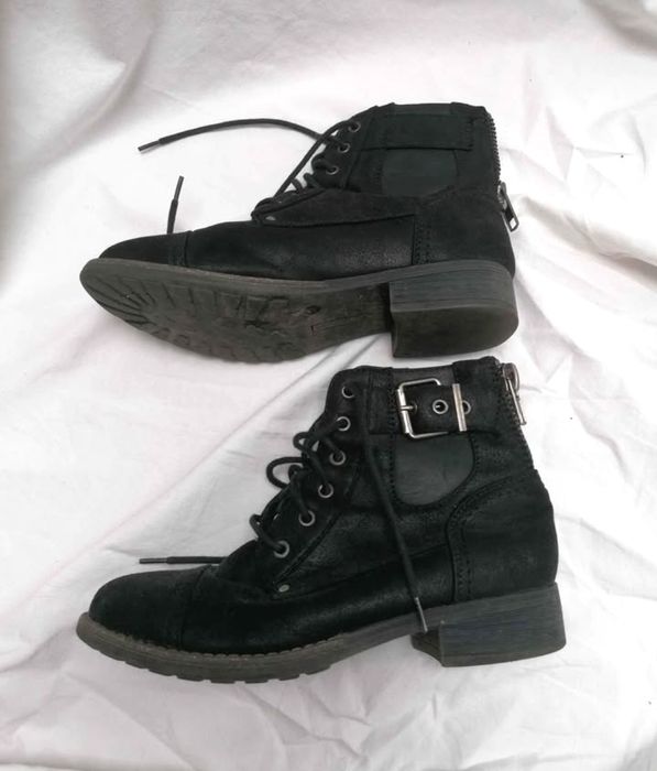 Botas Pretas estilo Combat