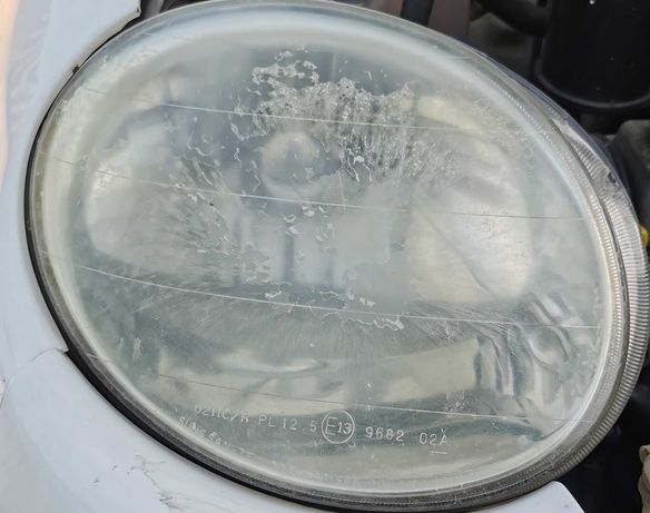 Polerowanie, czyszczenie lamp samochodowych
