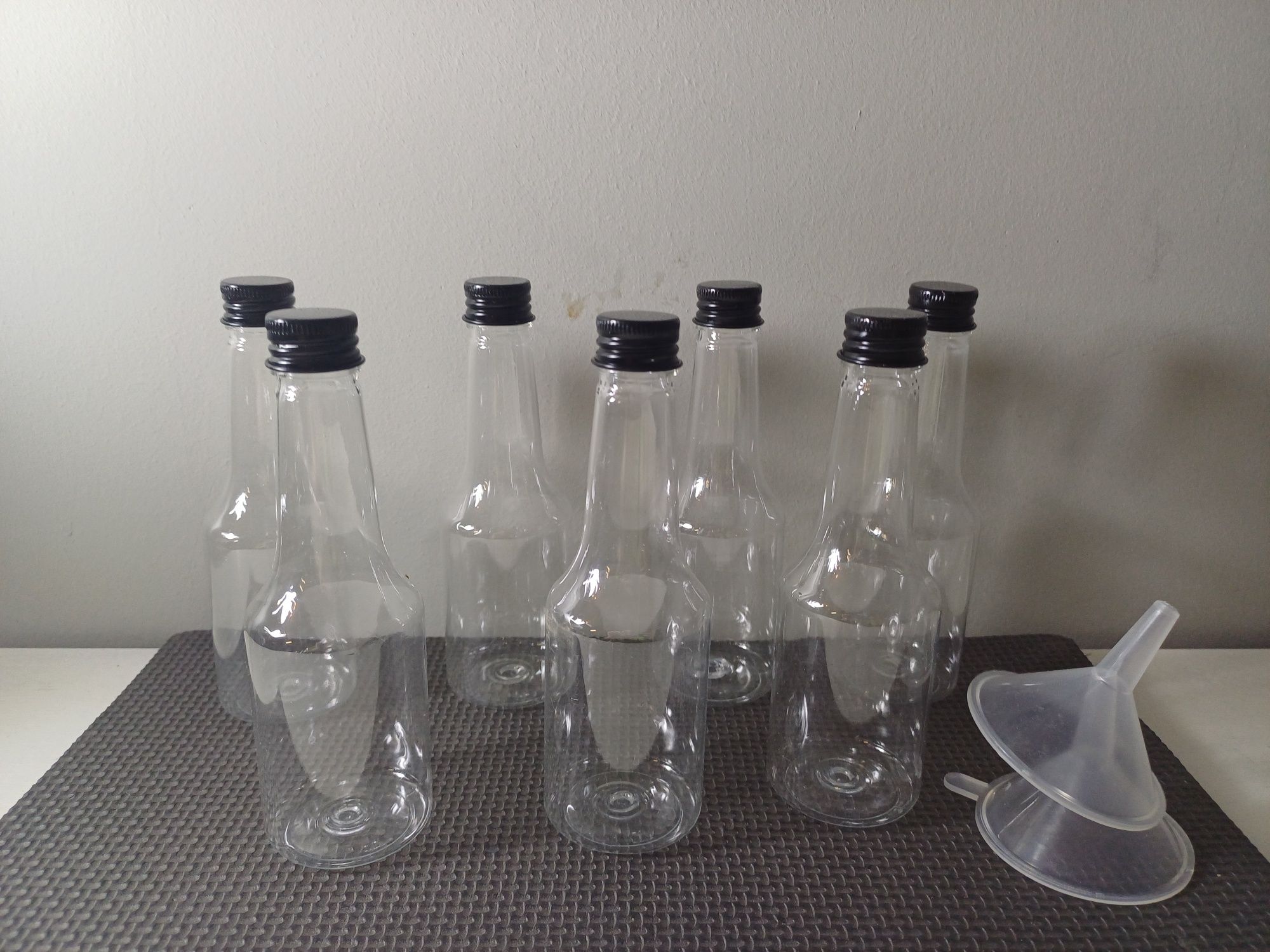 100 sztuk mini plastikowych butelek na alkohol 100 ml
