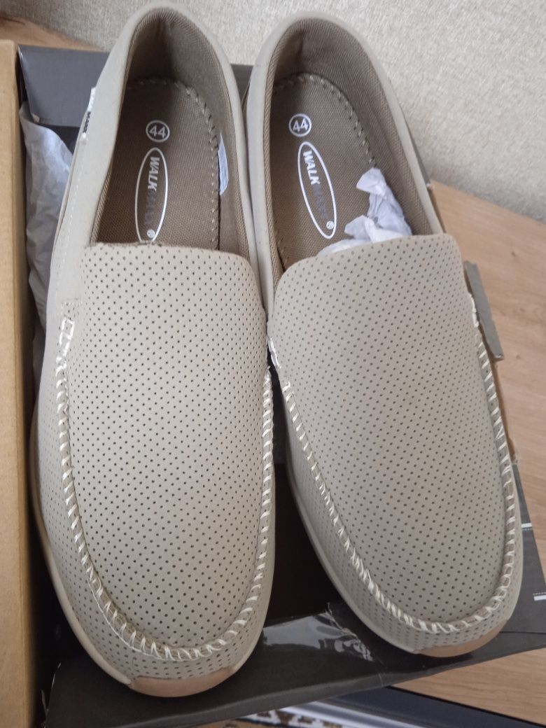 Продам взуття  WALKMAKXX