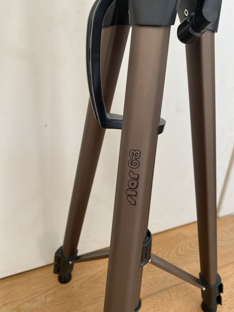 Tripé Hama Star 63 para camâra fotográfica