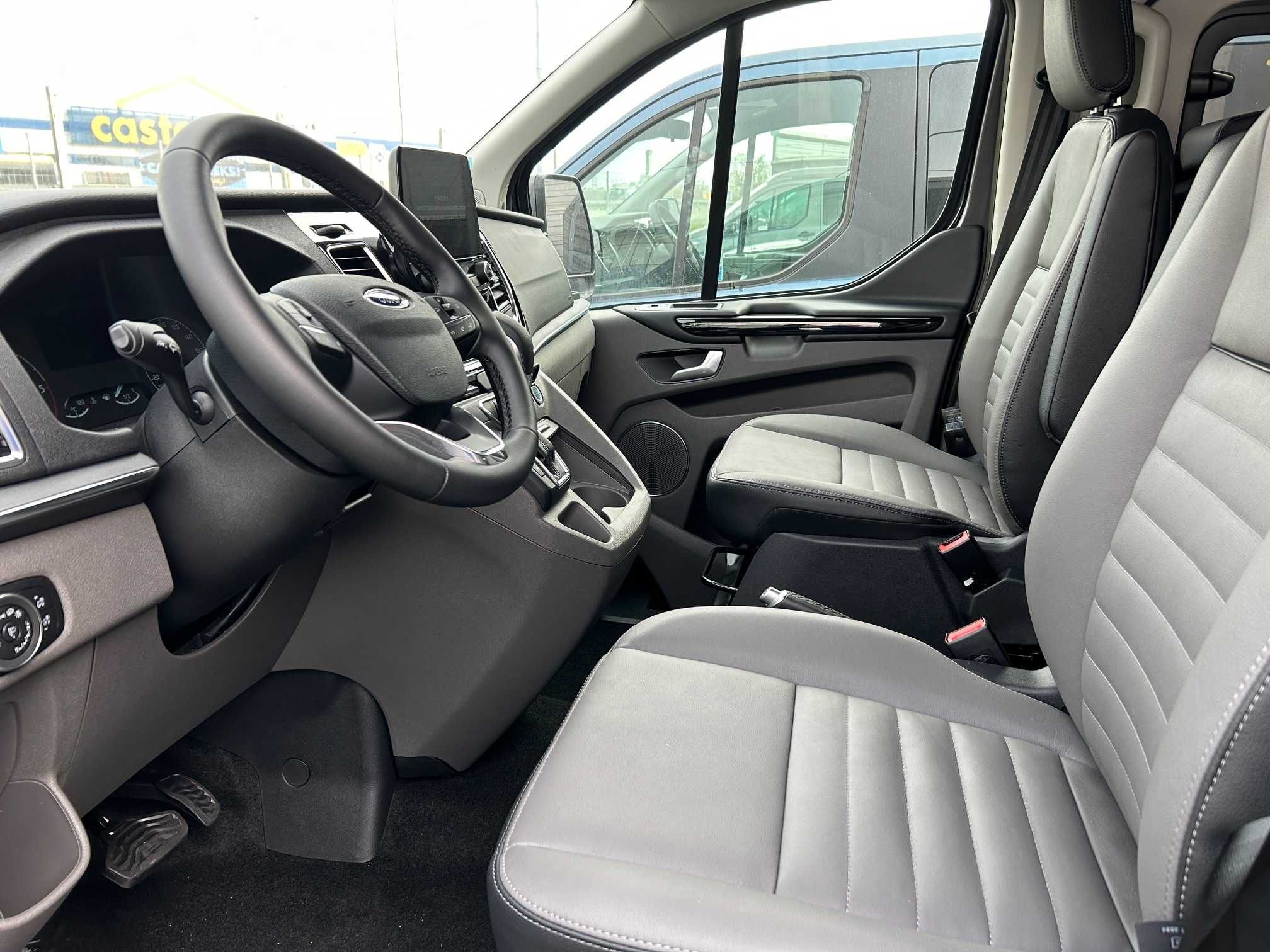 Nowy Bus 8-osobowy FORD TURNEO CUSTOM WYNAJEM wolne terminy WAKACJE