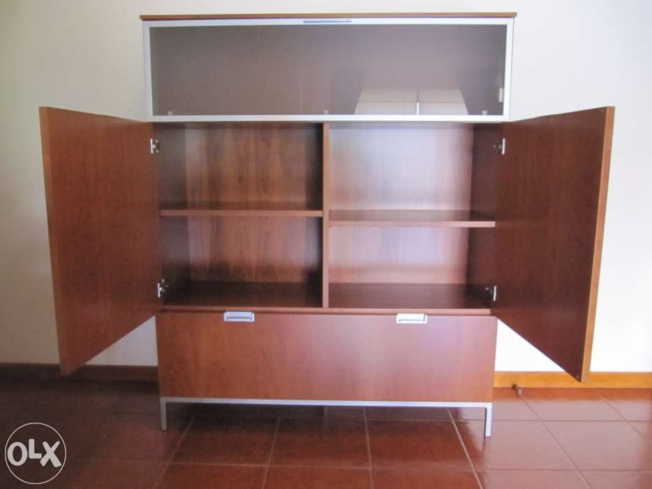 Vendo Móvel de Apoio de Sala de Jantar