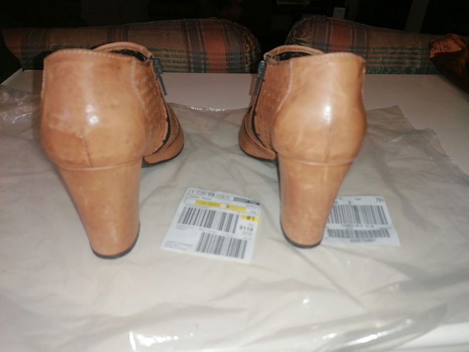 Sapato SEASIDE de Senhora n.37 cor camel em pele