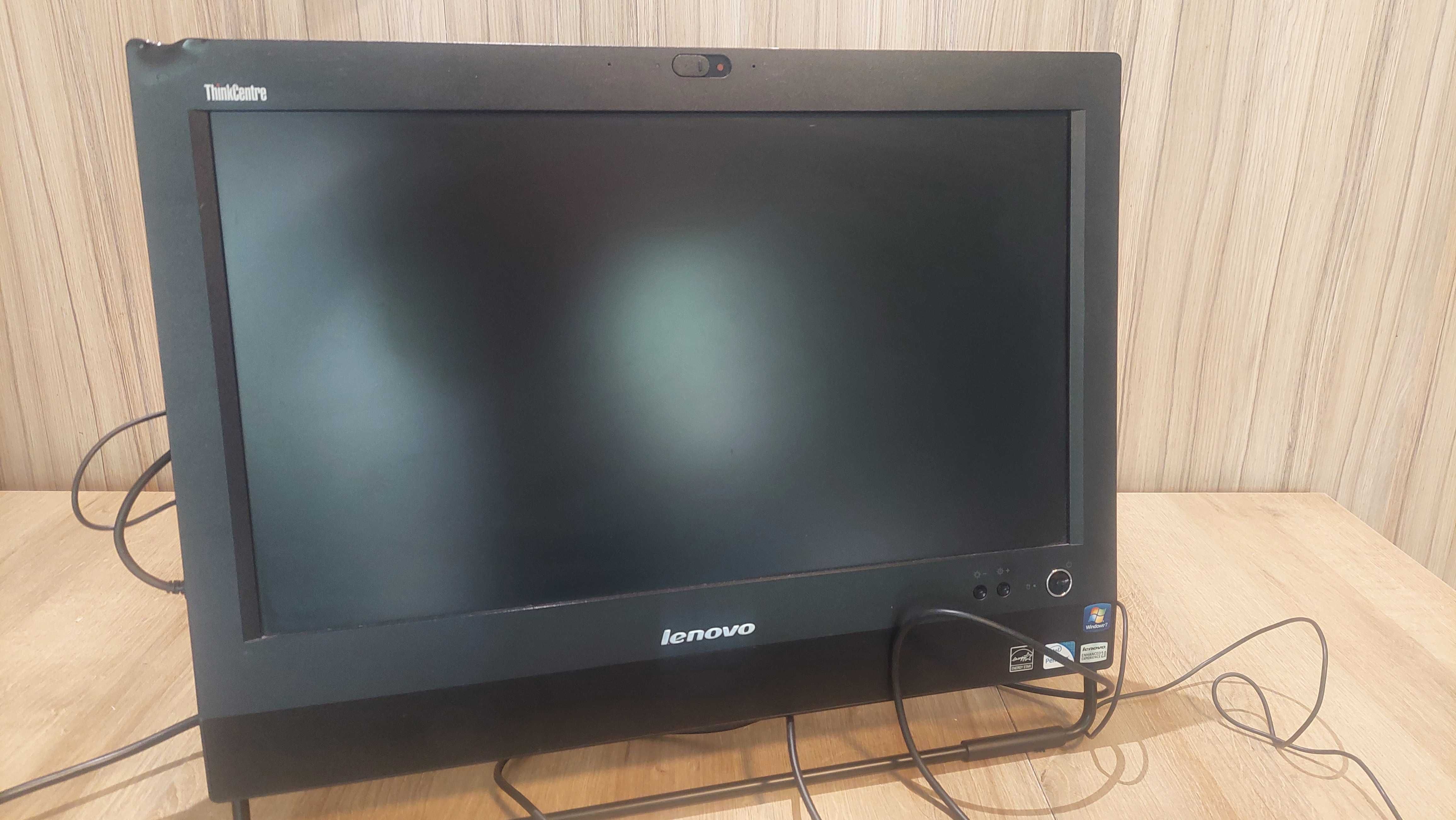 Komputer stacjonarny Lenovo ThinkCentre M71z All-in-One.