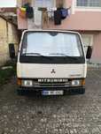 Mitsubishi Canter caixa aberta