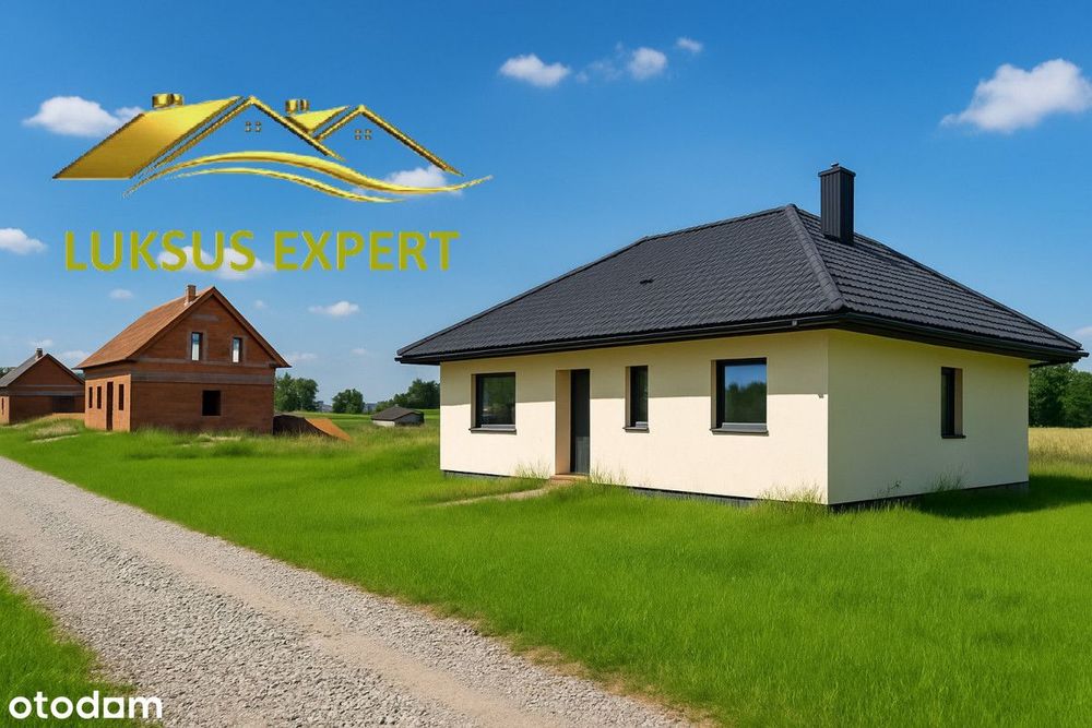 Urocze domki w Krzyżu gm. Czastary.