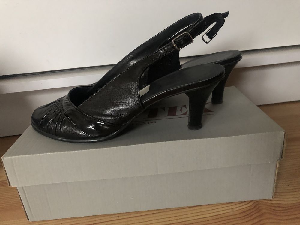 Buty czółenka damskie czarne skóra naturalna skórzane 36 j nowe Dantex