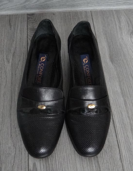 Женские кожаные туфли бренд CONFORT (сделаны в Италии)