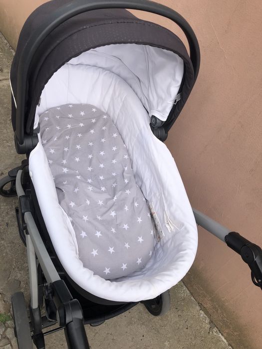 Коляска люлька в нормальному стані