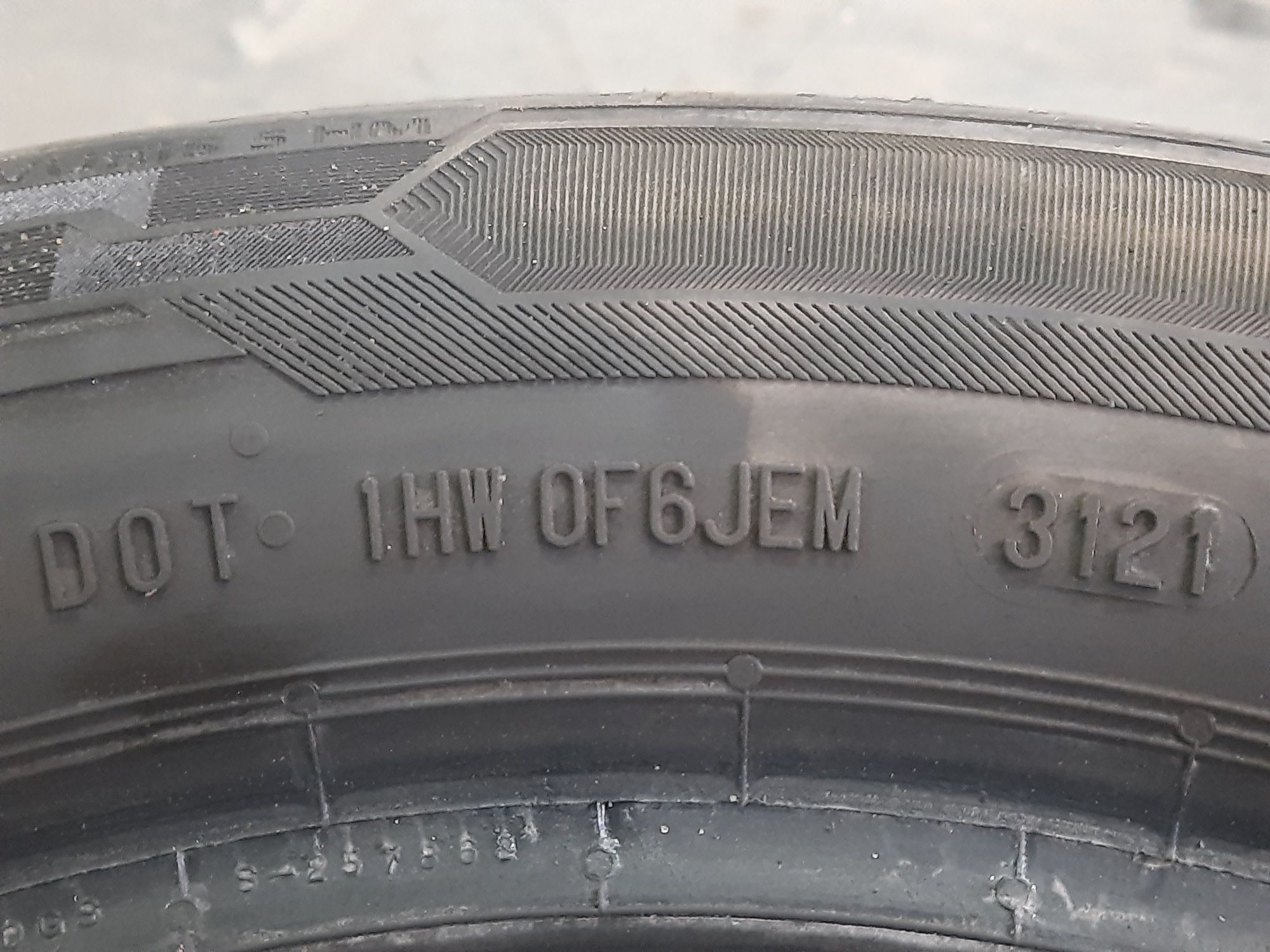 Opona 185/60R14 82H Barum Bravuris 5HM