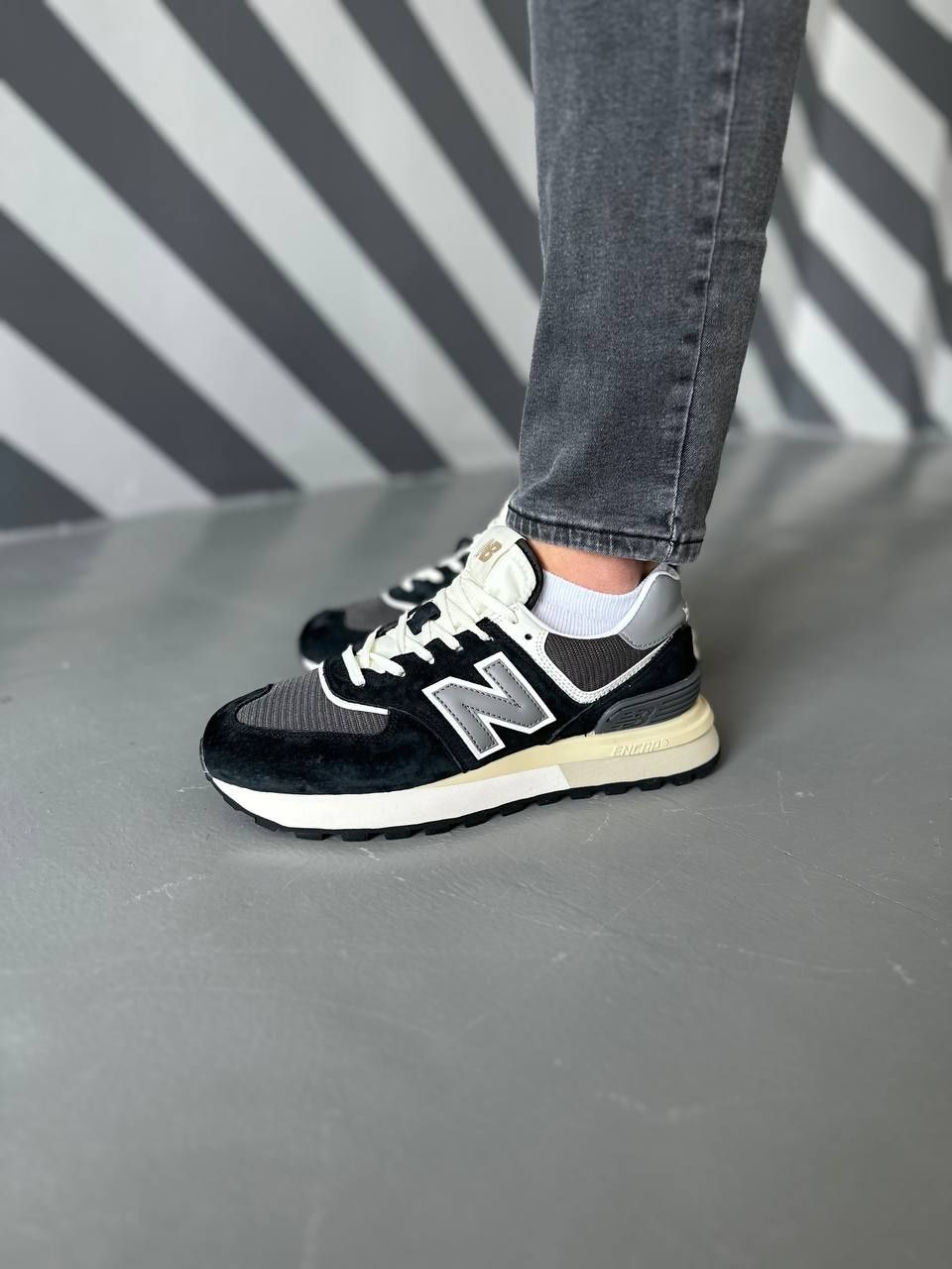 Кросівки New Balance 574 Legacy Black Grey (44)
